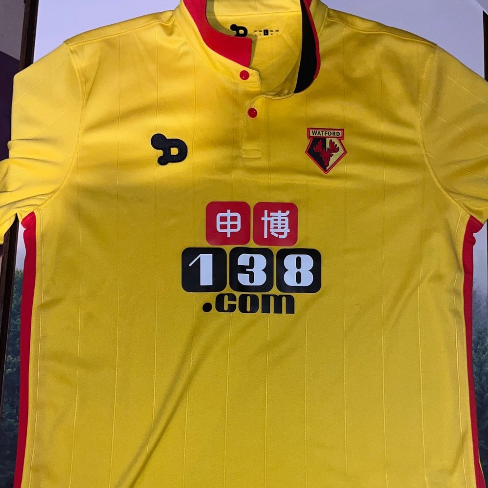 Watford 2016-2017 DrySport Kit Medium